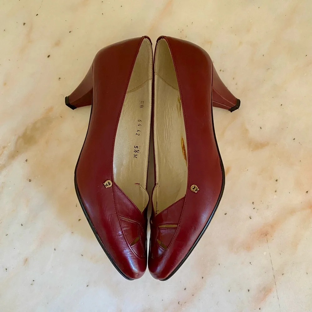Vintage 1980s Etienne Aigner Maroon Leather Heels Size 5.5 Made In Italy - Picture 4 of 8